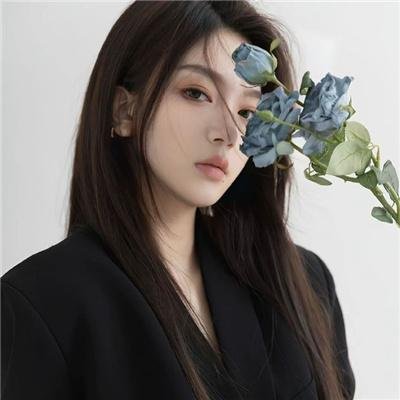 高墙之内的理发室